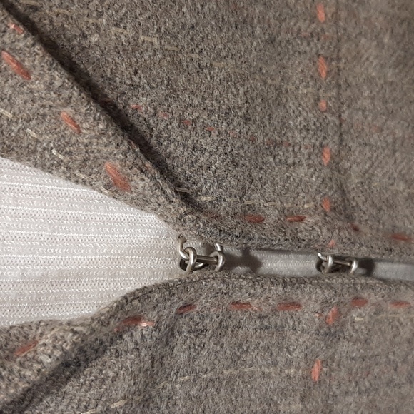 Wool blazer - Picture 3 of 9